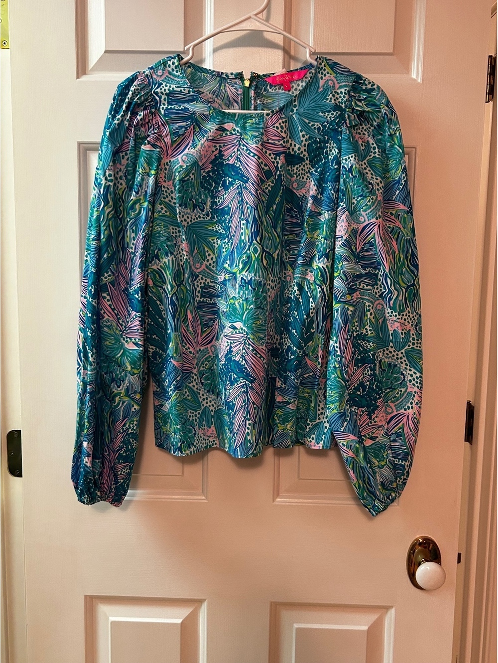 Lilly Pulitzer Lynneyl Long Sleeve Top in Botanical Green, Size M
